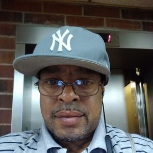 Meet your Posher, Melvin